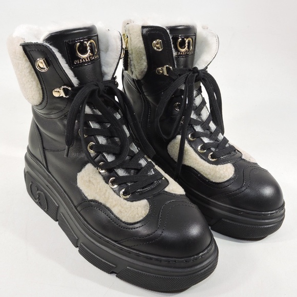 CASADEI 🇮🇹 WOMEN'S BLACK SOFT LEATHER WHITE MERINO FUR WINTER FASHION BOOTIE - Picture 2 of 12